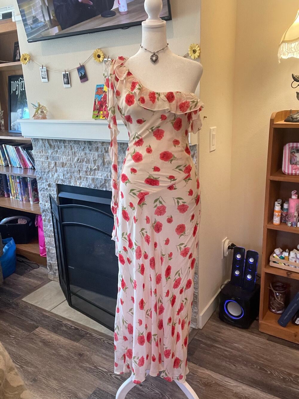 NWT MNG rose one shoulder ruffle maxi dress